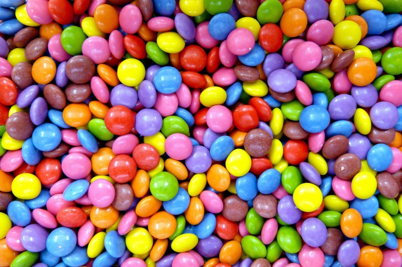 confiserie-ANTIBES-min_smarties_confectionery_lenses-1150911